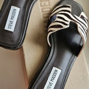 Steve Madden "Hadyn" Zebra Black and Beige Women's Sandals 6.5